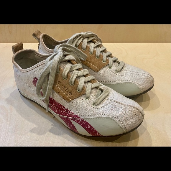 Cushe Men’s Cracked Leather BOWLER Sneaker US8 UK7 EUR41 in Off White and Red - Picture 2 of 16